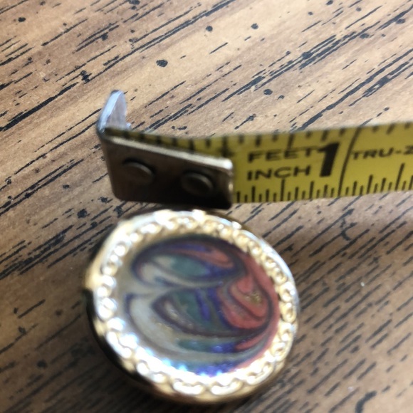 Given as a Gift! Vintage Hand-Crafted Gold Tone Earrings - Picture 6 of 6